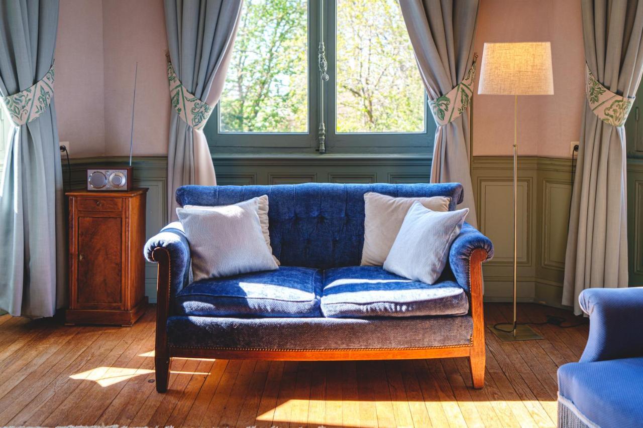 Chateau La Comtesse De Loire & Spa โซมูร์ ภายนอก รูปภาพ