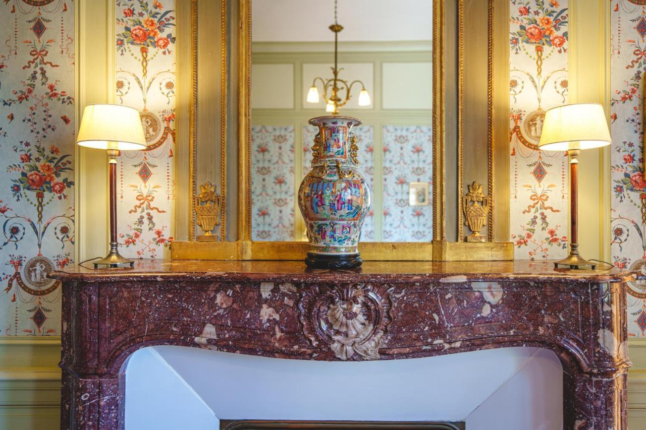 Chateau La Comtesse De Loire & Spa โซมูร์ ภายนอก รูปภาพ