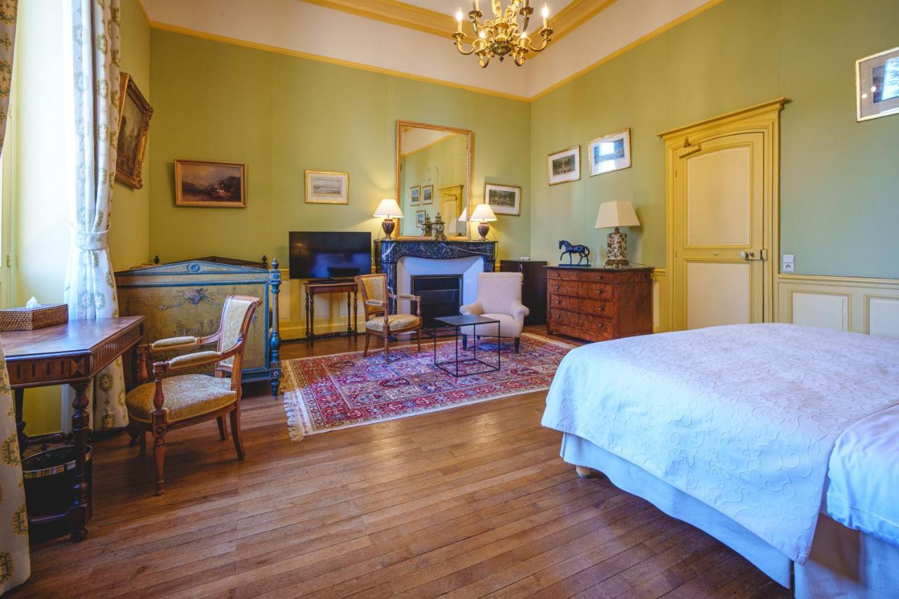 Chateau La Comtesse De Loire & Spa โซมูร์ ภายนอก รูปภาพ