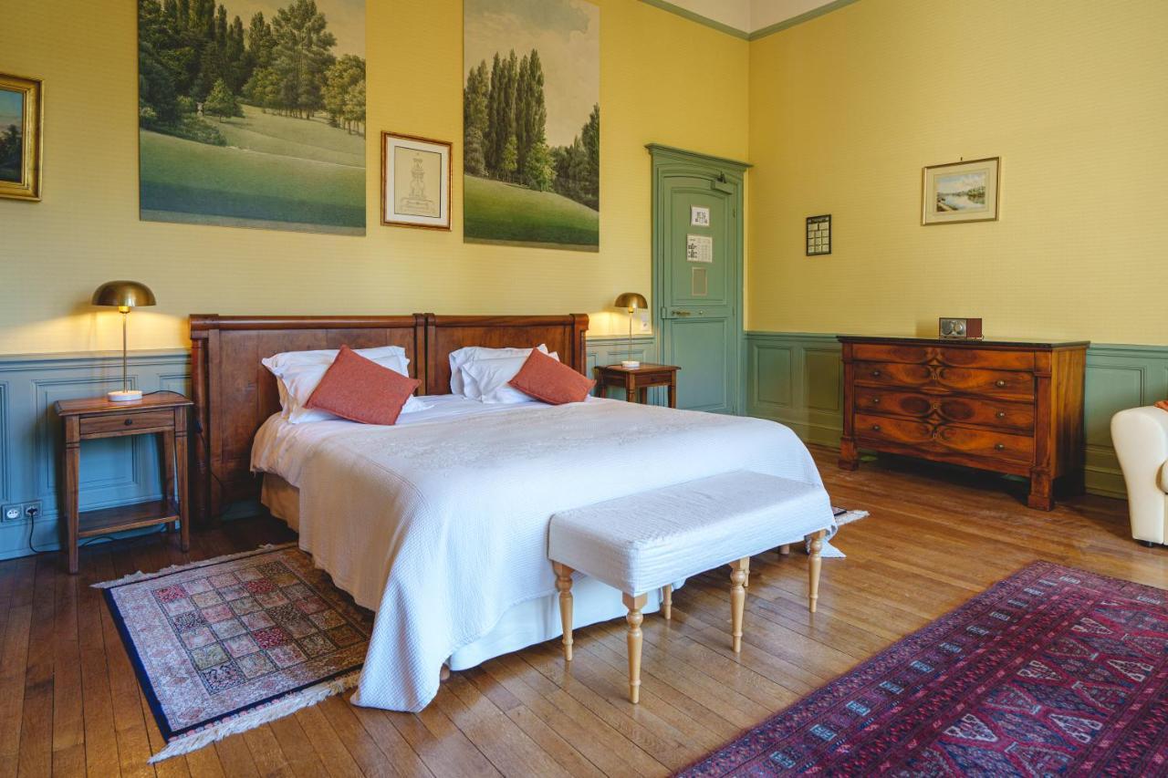 Chateau La Comtesse De Loire & Spa โซมูร์ ภายนอก รูปภาพ