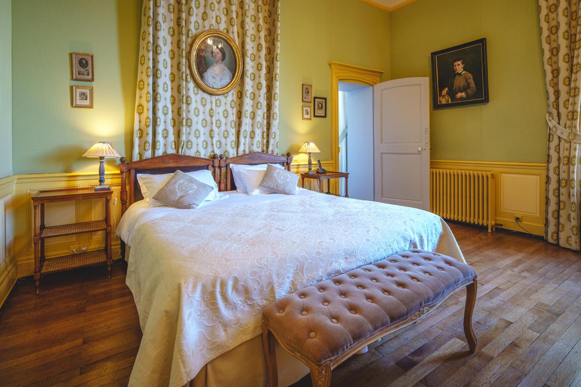 Chateau La Comtesse De Loire & Spa โซมูร์ ภายนอก รูปภาพ